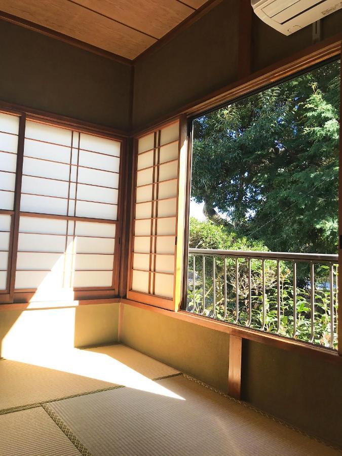Guesthouse Nishihara Atami  Eksteriør billede