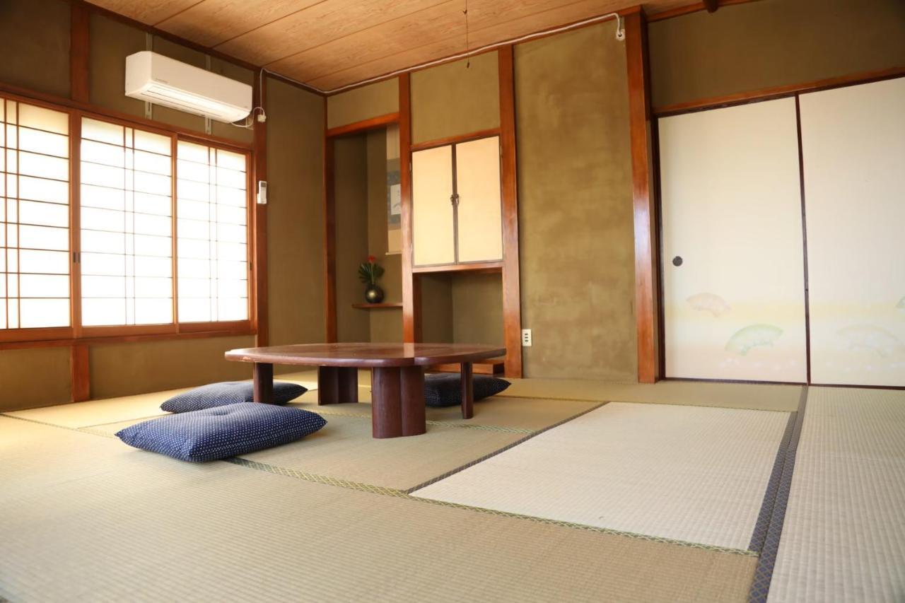 Guesthouse Nishihara Atami  Eksteriør billede